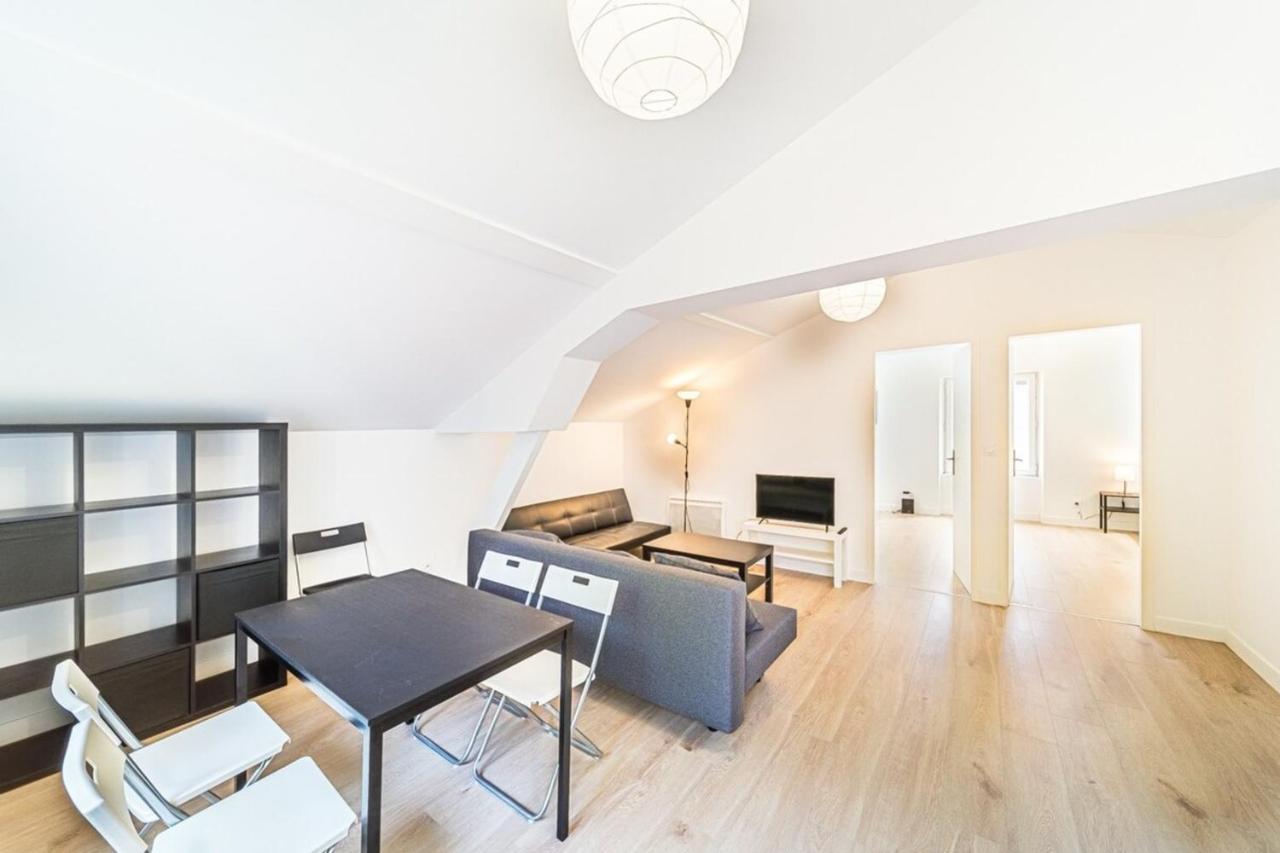 Le Pelisson 6 People Functional Gratte Ciel Apartment Вильорбан Екстериор снимка